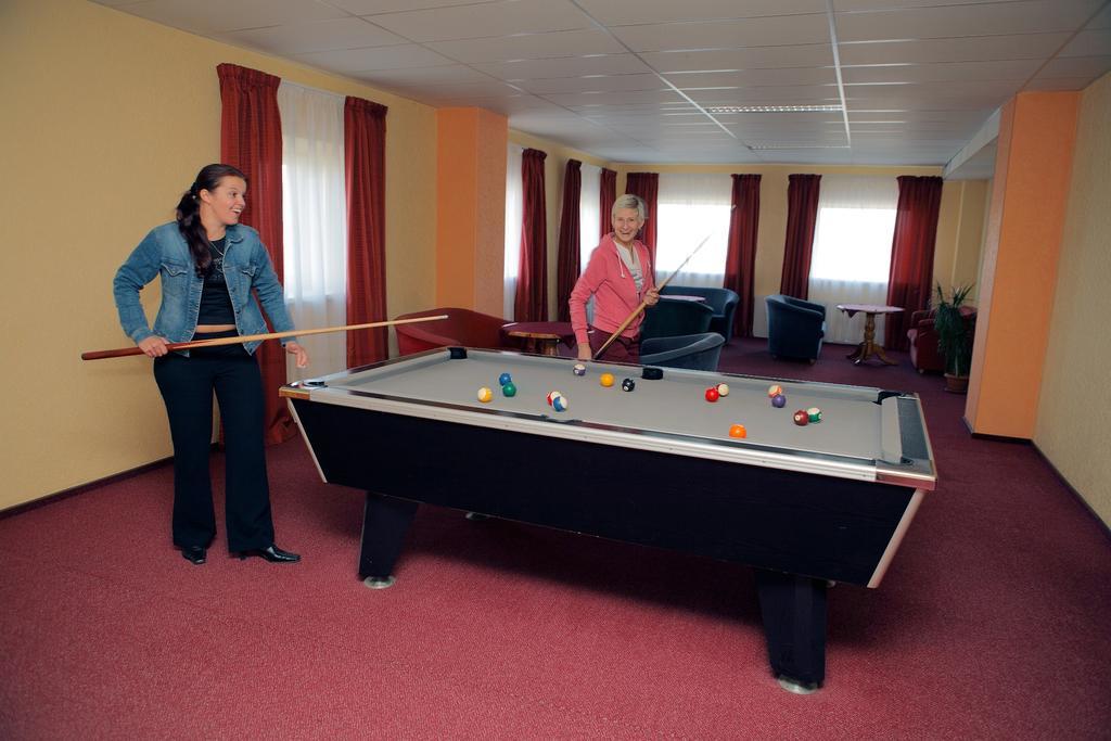 Rehe Hotel Тарту Экстерьер фото